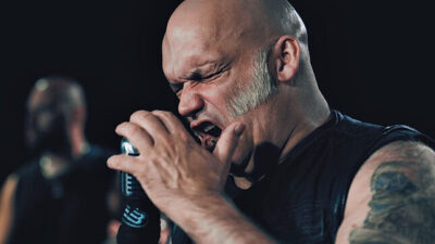 BLAZE BAYLEY: Νέο video single για το τραγούδι “Ghost in a Bottle”